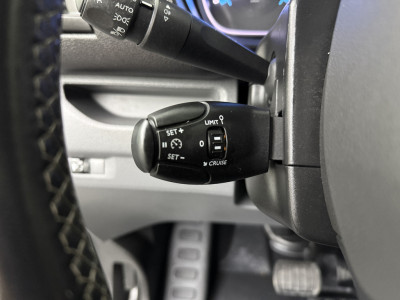 Peugeot e-Expert Lang Premium 75 kWh | Elektrisch | SOH 87,8% | Multimedia | 3-Zits | Airco | Cruise | Betimmering foto 15