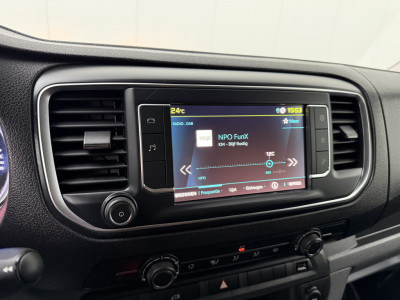 Peugeot e-Expert Lang Premium 75 kWh | Elektrisch | SOH 87,8% | Multimedia | 3-Zits | Airco | Cruise | Betimmering foto 17