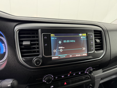 Peugeot e-Expert Lang Premium 75 kWh | Elektrisch | SOH 91,3% | Multimedia | Camera | Airco | Cruise foto 17
