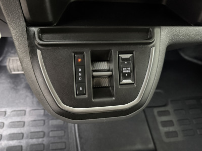 Peugeot e-Expert Premium 75 kWh | Elektrisch | Multimedia | Camera | Airco | Cruise | Betimmering foto 16