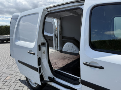 Renault Kangoo 1.5 Blue dCi / L1H1 / 1e EIG. / 40.401 KM! / AIRCO / CRUISE / NAVIGATIE foto 9