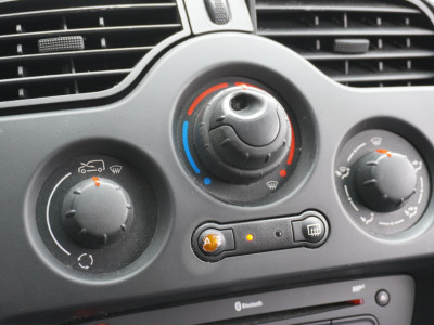 Renault Kangoo 1.5 dCi - Airco - Navi - Cruise - €2.900,- Excl. 9
