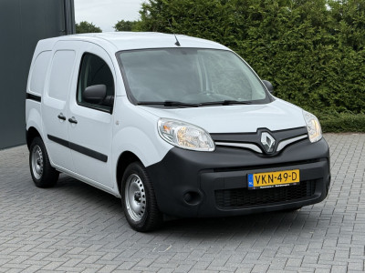 Renault Kangoo 1.5 dCi 80PK COMF / L1H1 / 1e EIG. / TREKHAAK / AIRCO / CRUISE / NAVI / BLUETOOTH 4