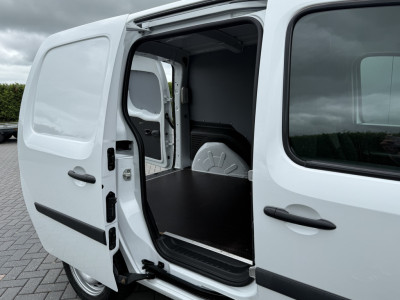 Renault Kangoo 1.5 dCi 80PK COMF / L1H1 / 1e EIG. / TREKHAAK / AIRCO / CRUISE / NAVI / BLUETOOTH 7