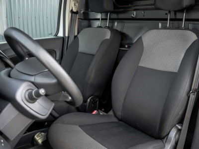 Renault Kangoo 1.5 dCi  | Goed onderhouden | Airco | Cruise | Trekhaak foto 12