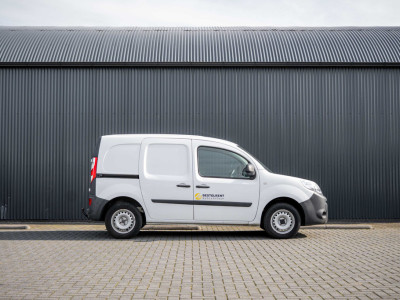Renault Kangoo 1.5 dCi  | Goed onderhouden | Airco | Cruise | Trekhaak foto 6