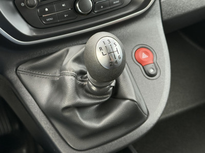 Renault Kangoo 1.5 dCi / L1H1 / 1e EIG. / AIRCO / CRUISE / NAVI / TREKHAAK / DAKDRAGERS foto 17