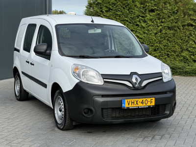 Renault Kangoo 1.5 dCi / L1H1 / 1e EIG. / AIRCO / CRUISE / NAVI / TREKHAAK / DAKDRAGERS foto 4