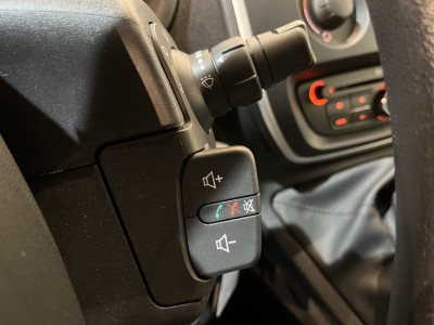 Renault Kangoo Z.E. Maxi Incl. Accu 33 KWH Automaat / 100% Elektrisch / Airco / PDC / Cruise Control / Trekhaak / 10.200 KM !! foto 11