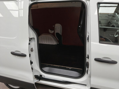 Renault Kangoo Express 1.5 dCi 75 Comfort foto 11