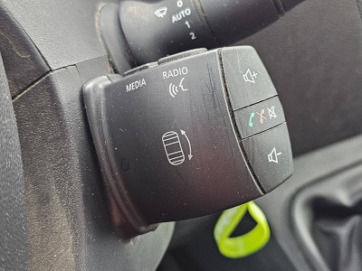 Renault MASTER 2.3 L2H2 2xZijdeur NAP 150Pk Euro6 1e Eigenaar Trekhaak 3-Zits Navi! foto 12