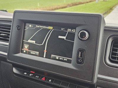 Renault MASTER 2.3 L2H2 2xZijdeur NAP 150Pk Euro6 1e Eigenaar Trekhaak 3-Zits Navi! foto 13