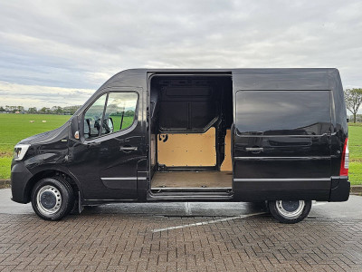Renault MASTER 2.3 L2H2 2xZijdeur NAP 150Pk Euro6 1e Eigenaar Trekhaak 3-Zits Navi! foto 17
