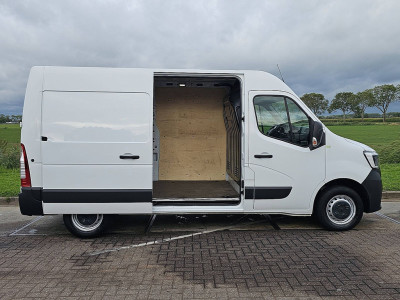 Renault MASTER 2.3 L2H2 Navi Airco Eur6 foto 14