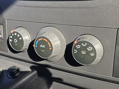Renault MASTER 2.3 L3H2 Dubbele Cabine Airco NAP 1e Eigenaar Navi CruiseControl 145Pk Euro6 foto 12
