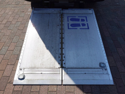 Renault MASTER T33 2.3 dCi 135 L2H2 Met laadklep 10