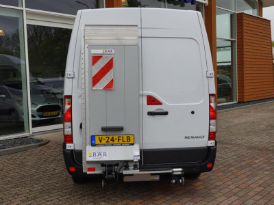 Renault MASTER T33 2.3 dCi 135 L2H2 Met laadklep 6