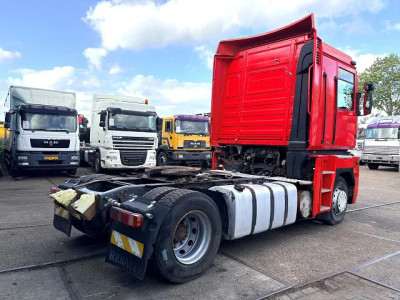 Renault  Magnum DXI (MANUAL GEARBOX / ZF-INTARDER / AIRCONDITIONING / 2x DIESELTANK / COMPLETE SPOILERSET / ETC.) foto 3