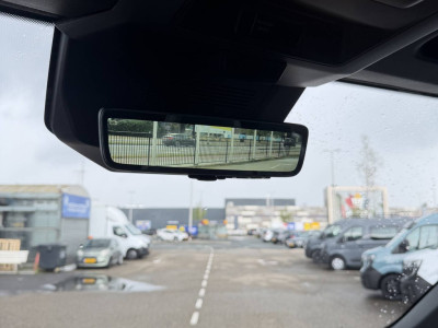 Renault Master 2.0 dCi 170 pk L2H2 Dubbel Cabine Automaat zwart foto 7