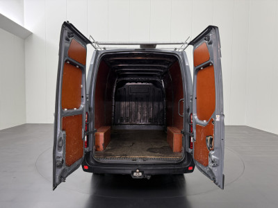 Renault Master 2.3DCI 135PK L2H2 | Imperiaal | Trekhaak | Airco | Cruise | Betimmering | 3-Zits 4