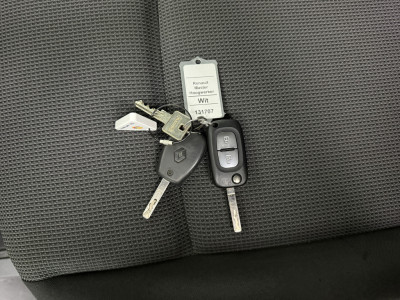 Renault Master 2.3DCI 145PK L2H2 Hoogwerker | Airco | Cruise | Trekhaak foto 8