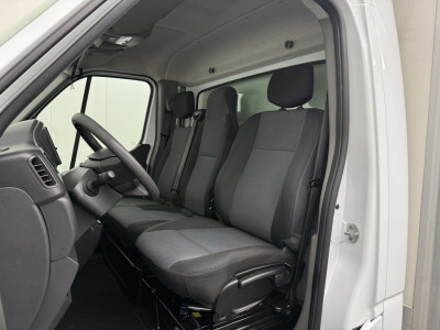 Renault Master 2.3DCI 165PK Dubbellucht Bakwagen+Laadklep | Dakspoiler | Airco | Cruise | 3-Zits foto 20