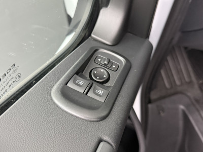 Renault Master 2.3DCI 165PK Dubbellucht Bakwagen+Laadklep | Dakspoiler | Airco | Cruise | 3-Zits foto 8