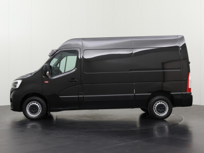 Renault Master 2.3DCi 135PK L2H2 Black Edition | Multimedia | Camera | 3-Zits | Airco | Cruise | Betimmering foto 12
