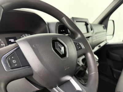 Renault Master 2.3DCi 135PK L2H2 Black Edition | Multimedia | Camera | 3-Zits | Airco | Cruise | Betimmering foto 16