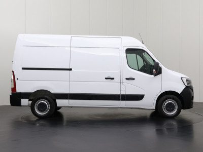 Renault Master 2.3DCi 135PK L2H2 | Multimedia | Airco | Cruise | 3-Zits | Betimmering foto 13