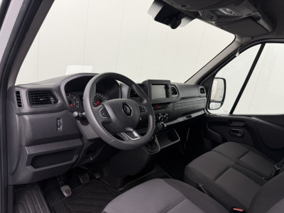 Renault Master 2.3DCi 135PK L2H2 | Multimedia | Airco | Cruise | 3-Zits | Betimmering foto 3