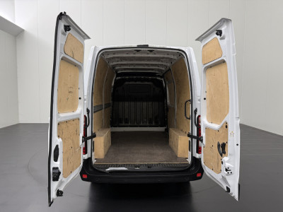 Renault Master 2.3DCi 135PK L2H2 | Multimedia | Navigatie | 3-Zits | Betimmering | Airco | Cruise foto 5