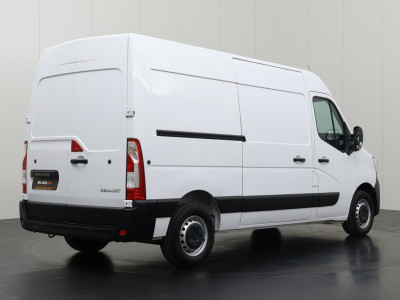 Renault Master 2.3DCi 135PK L2H2 | Multimedia | Navigatie | 3-Zits | Betimmering | Airco | Cruise foto 7