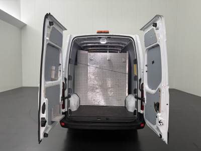 Renault Master 2.3DCi 135PK L3H2 Maxi | Leder | Navigatie | Camera | Airco | Cruise | 3-Zits 4