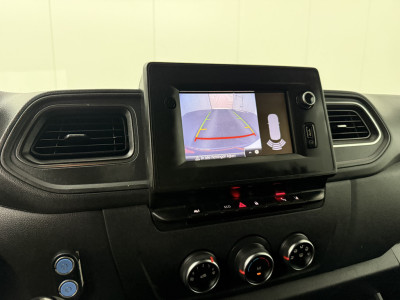 Renault Master 2.3DCi 135PK L3H2 Maxi | Leder | Navigatie | Camera | Airco | Cruise | 3-Zits | Betimmering 19