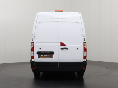 Renault Master 2.3DCi 135PK L3H2 Maxi | Navigatie | Leder | Airco | Cruise | 3-Zits | Betimmering 11