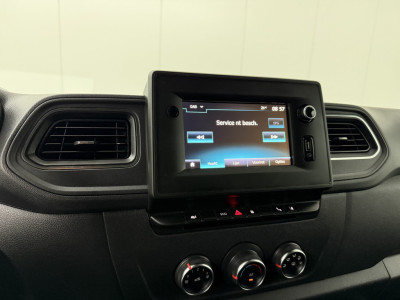 Renault Master 2.3DCi 135PK L3H2 Maxi | Navigatie | Leder | Airco | Cruise | 3-Zits | Betimmering 17