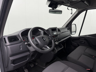 Renault Master 2.3DCi 145PK Bakwagen+Laadklep | 2,35 Hoog | Dakspoiler | Zijdeur | Airco | Cruise | 3-Zits foto 4