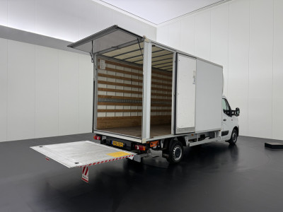 Renault Master 2.3DCi 145PK Bakwagen+Laadklep | Trekhaak 2500Kg | Multimedia | Camera | Zijdeur | Dakspoiler | 3-Zits foto 3