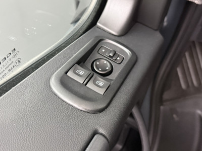 Renault Master 2.3DCi 150PK Automaat Bakwagen Lowliner | Speciaalbouw | 1140Kg Laadvermogen | Leder | Airco | Camera foto 9