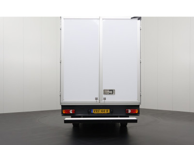 Renault Master 2.3DCi 165PK Bakwagen+Laadklep | 2.35 Hoog | Navigatie | Camera | Multimedia | Airco | Cruise foto 11