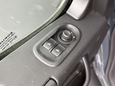 Renault Master 2.3DCi 170PK Automaat Lowliner | Speciaalbouw | Verkoopwagen | Airco | Camera | 3-Persoons foto 8
