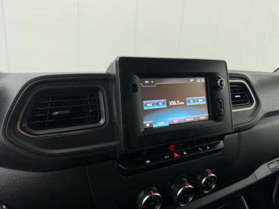 Renault Master 2.3DCi L3H2 | Leder | Navigatie | Camera | Multimedia | Airco | Cruise | 3-Zits foto 16
