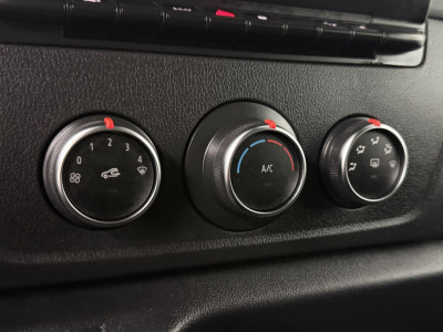 Renault Master 2.3DCi L3H2 | Leder | Navigatie | Camera | Multimedia | Airco | Cruise | 3-Zits foto 20