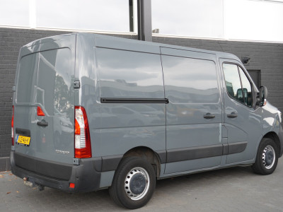 Renault Master 2.3 dCi 135PK EURO 6 - Airco - Navi - Cruise - €14.900,- Excl. foto 2