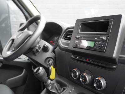 Renault Master 2.3 dCi 135PK L2H2 EURO 6 - Airco - Cruise - Imperiaal - €15.950,- Excl. foto 3