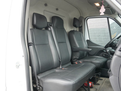Renault Master 2.3 dCi 135PK L2H2 EURO 6 - Airco - Cruise - Imperiaal - €15.950,- Excl. foto 5