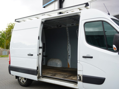 Renault Master 2.3 dCi 135PK L2H2 EURO 6 - Airco - Cruise - Imperiaal - €15.950,- Excl. foto 9