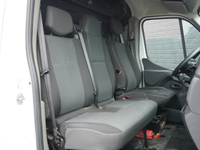 Renault Master 2.3 dCi 135PK L2H2 EURO 6 - Airco - Navi - Cruise - €15.950,- Excl. foto 6