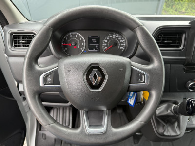 Renault Master 2.3 dCi 135 PK / PICK UP / 27.239 KM! / 7-PERS DUBBELE CABINE / IMPERIAAL / 2.5 TONS TREKHAAK / AIRCO / CRUISE foto 10